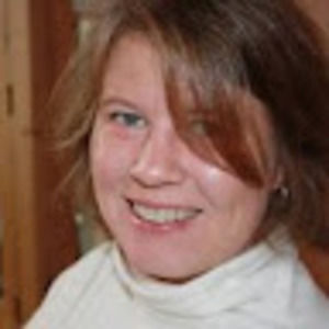 Meet your Posher, Claudia